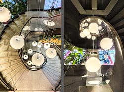 Stiegenhaus/Treppenhaus im Bekleidungsgeschäft Victoria's Secret in London, England