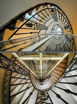 Stiegenhaus/Treppenhaus in einem Wohnhaus in Wien, Österreich