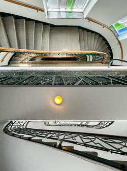 Stiegenhaus/Treppenhaus in einem Wohnhaus in Wien, Österreich