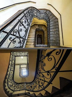 Stiegenhaus/Treppenhaus in einem Wohnhaus in Wien, Österreich